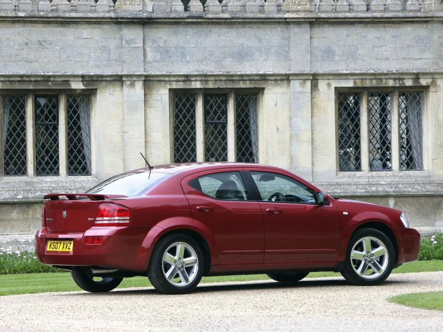  Dodge Avenger 2007 года  (UK) (фото 7 из 20)